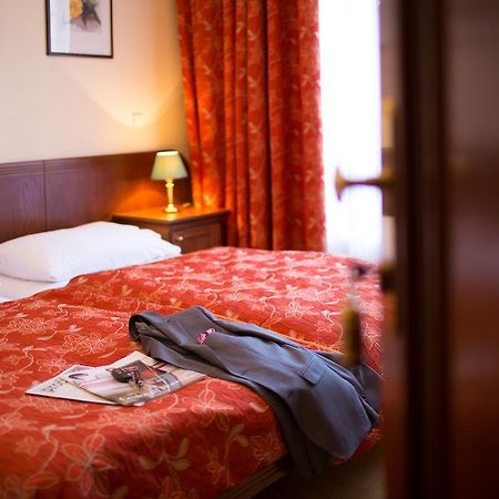 Galerie Royale Hotel Praha Bagian luar foto